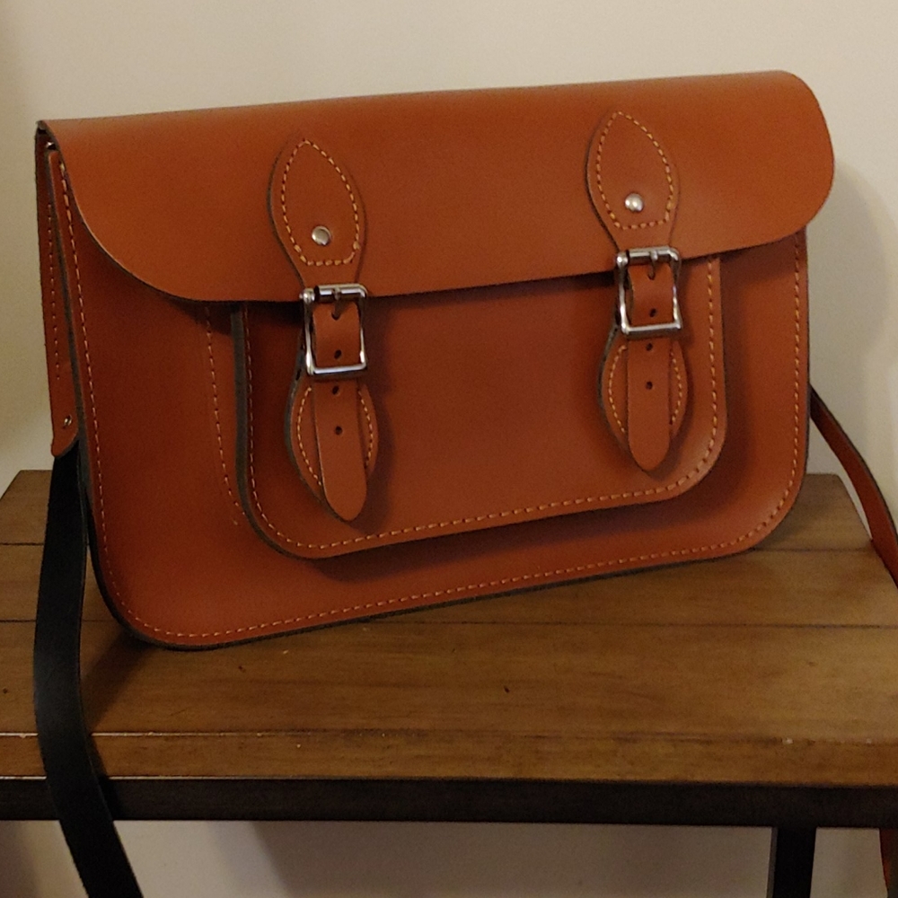 The Leather Satchel Company, Made in England 12.5 inch classic satchel